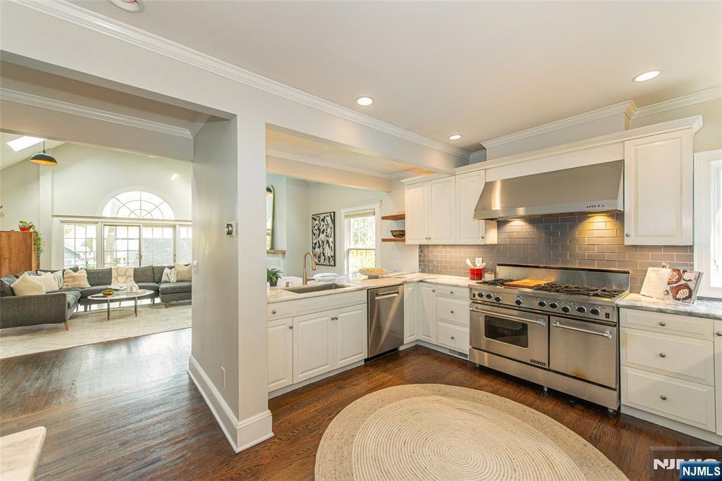 76 Club Road, Montclair, NJ, 07043