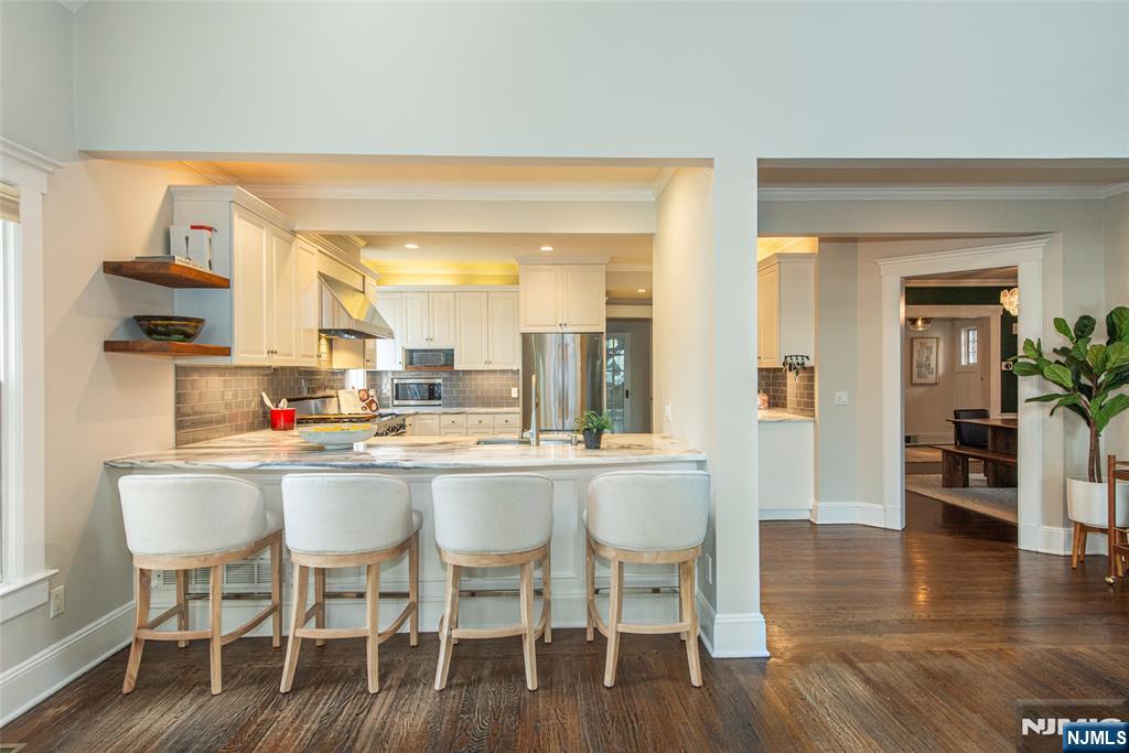 76 Club Road, Montclair, NJ, 07043