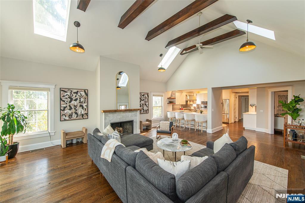 76 Club Road, Montclair, NJ, 07043