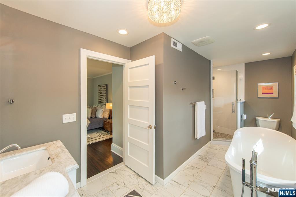 76 Club Road, Montclair, NJ, 07043