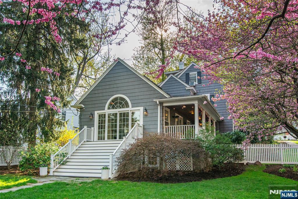 76 Club Road, Montclair, NJ, 07043