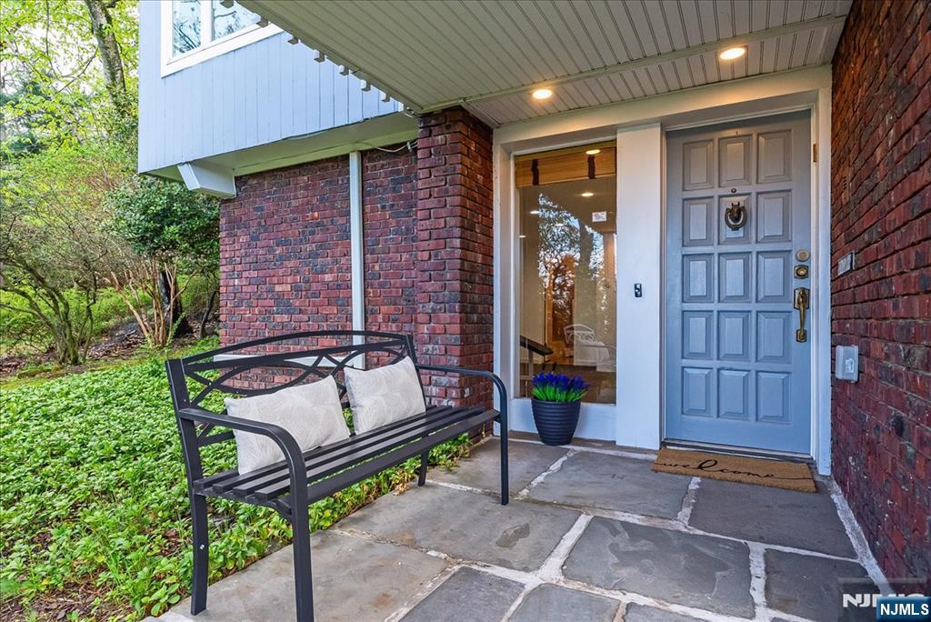 206 Highland Avenue - Photo 2