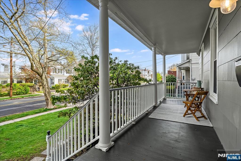 63 Greenwood Avenue - Photo 4