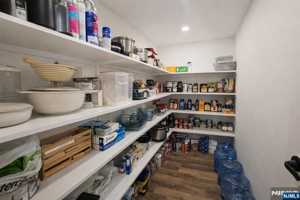 103 E Cedar, Teaneck, NJ 07666 Listing Photo  5