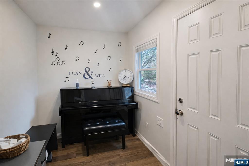103 E Cedar, Teaneck, NJ 07666 Listing Photo  9