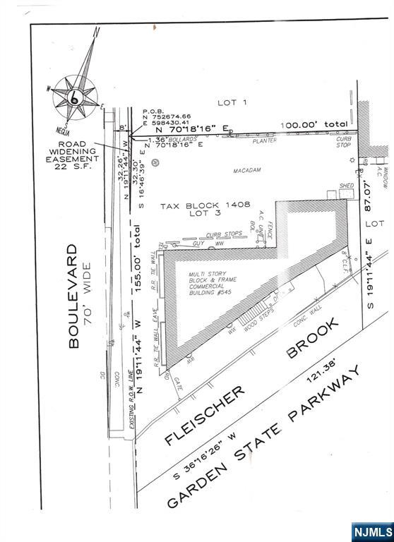 545 Mola Boulevard, Elmwood Park, NJ, 07407