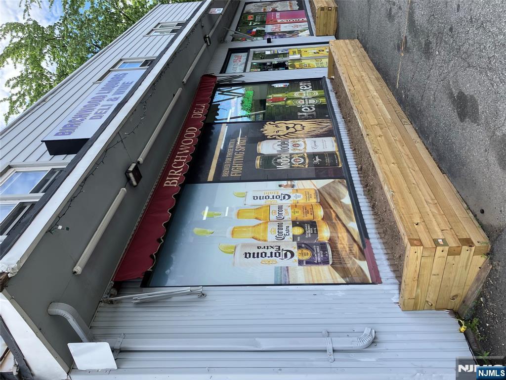 545 Mola Boulevard, Elmwood Park, NJ, 07407