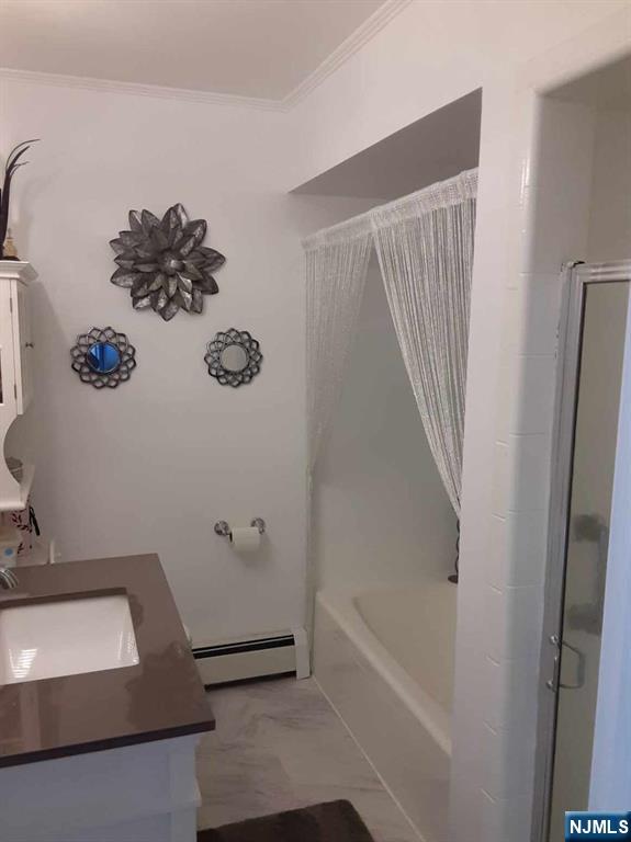 545 Mola Boulevard, Elmwood Park, NJ, 07407