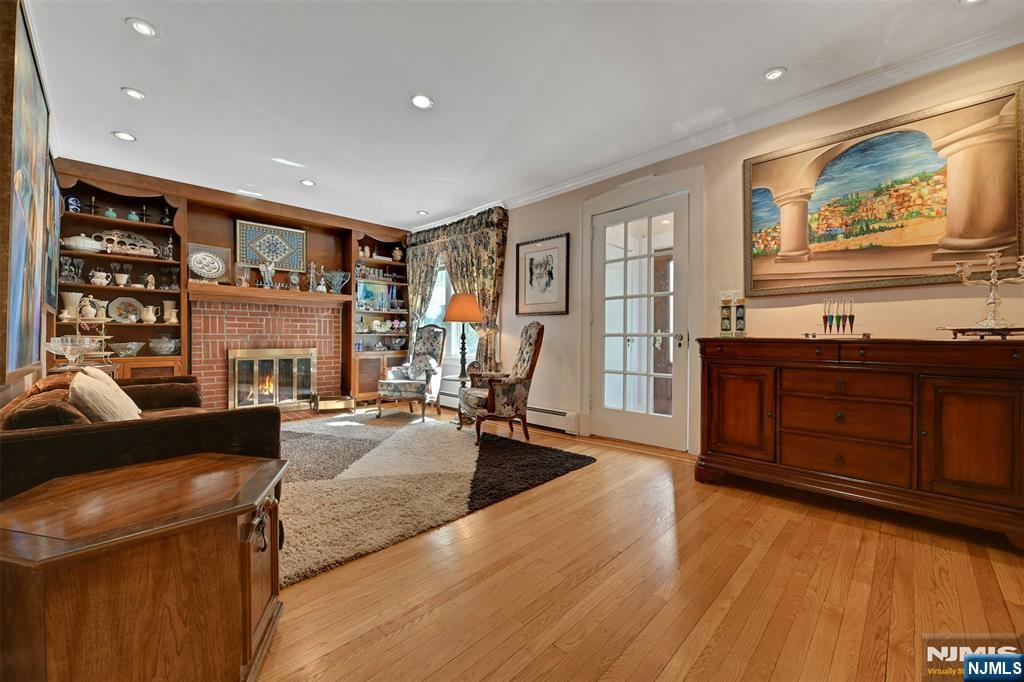 1334 Pennington Road - Photo 2