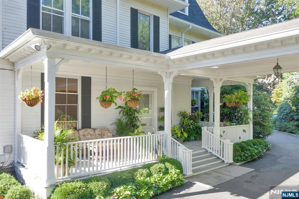 167 Maple Street - Photo 3