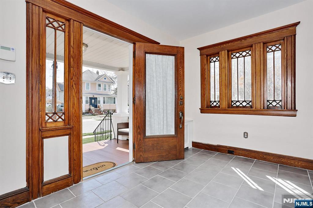 94 May Street - Photo 4