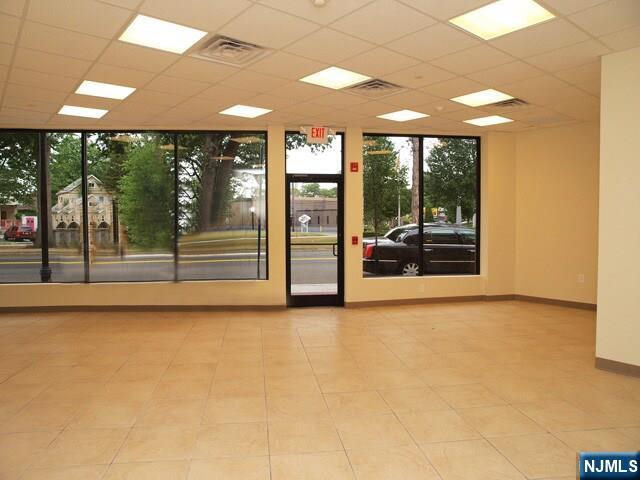 1555 Center Avenue UNIT B, Fort Lee, NJ, 07024