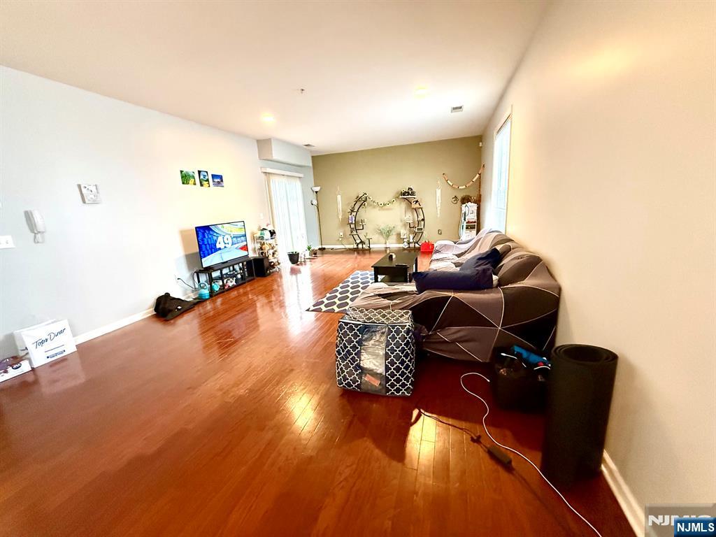 201 DEY Street 126 - Photo 3