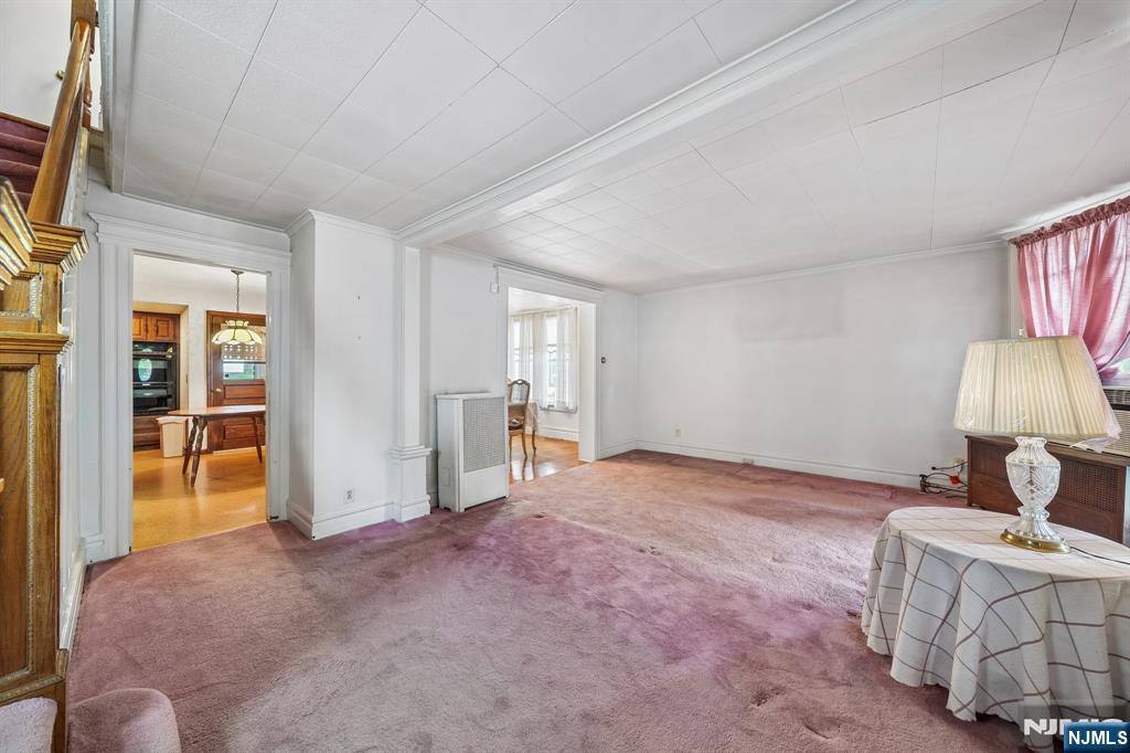 324 Academy Street - Photo 4