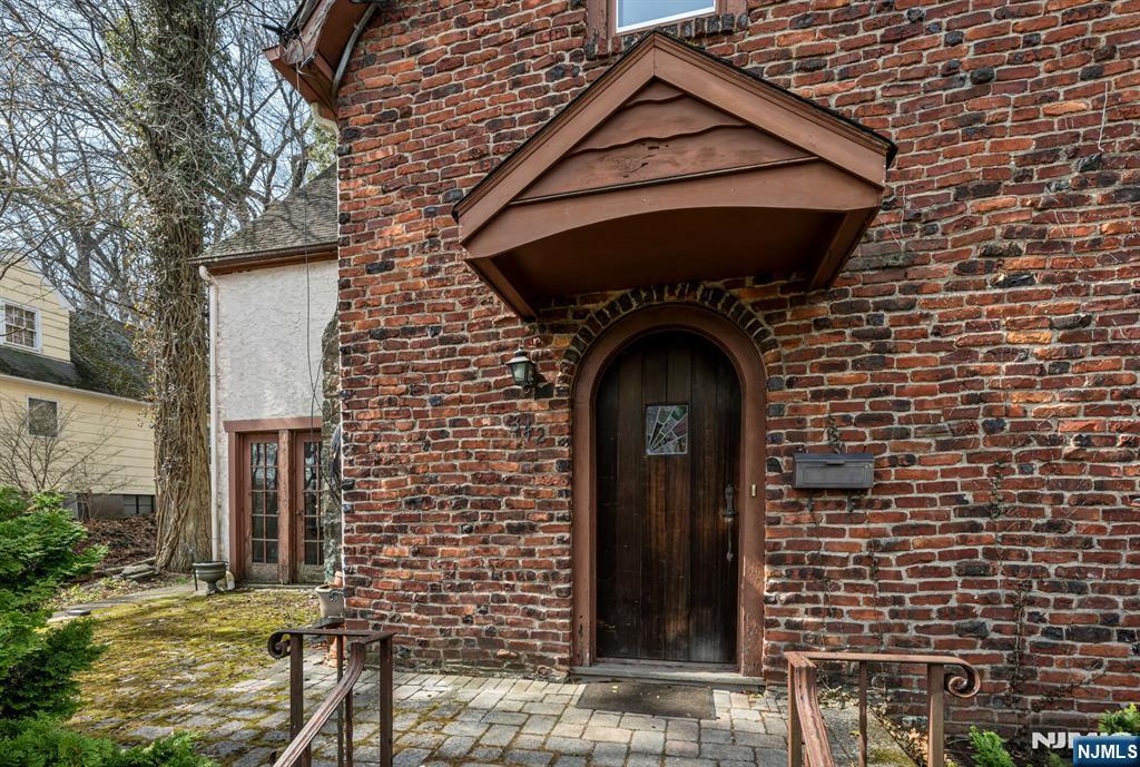 342 Hillcrest Road - Photo 3