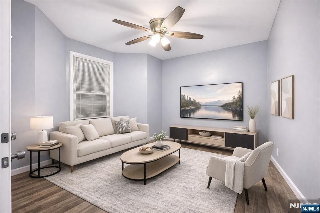 83 Vassar Ave, Newark City, NJ, 07112-2249