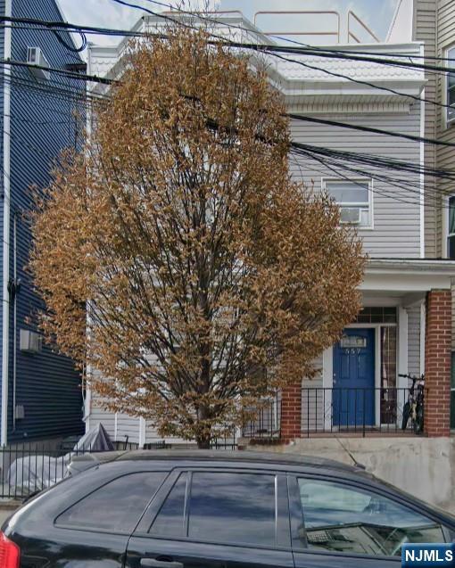 557 Hudson Avenue - Photo 1