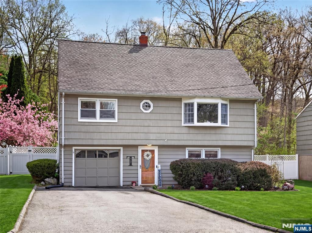 22 Wildwood Terrace - Photo 4