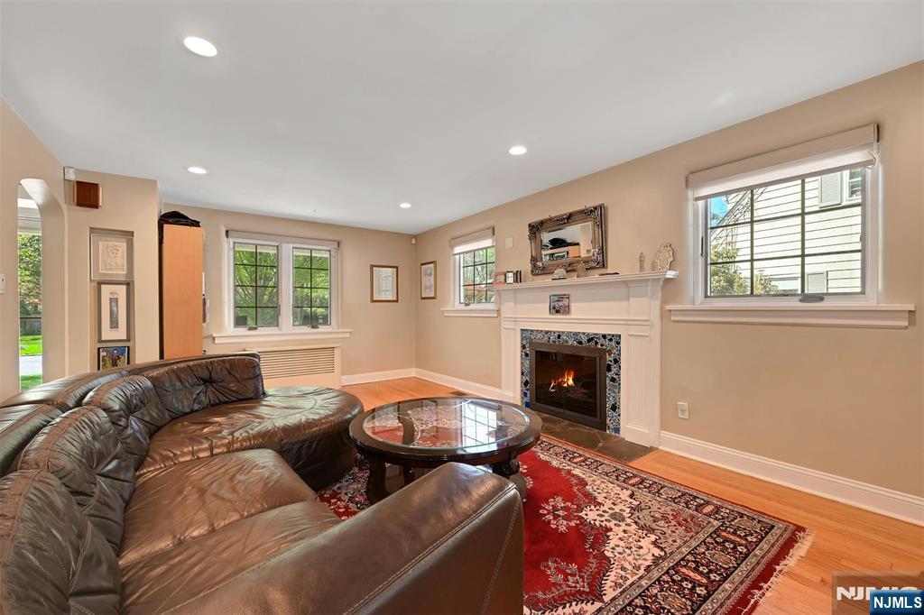 581 Northumberland Road - Photo 2