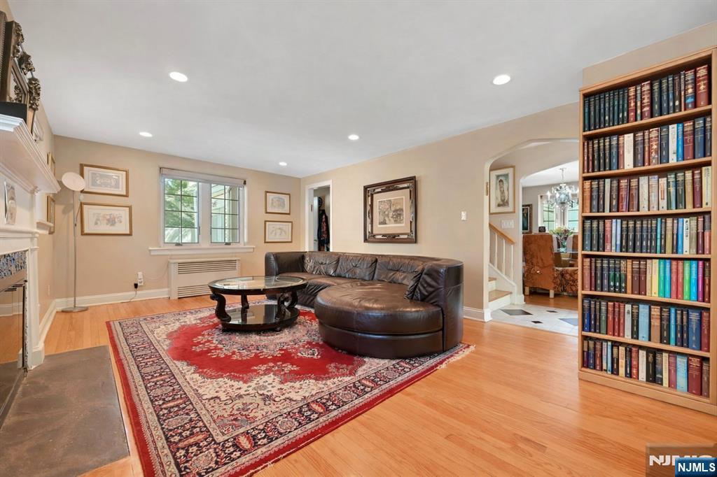 581 Northumberland Road - Photo 3