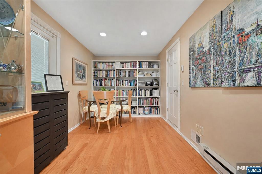 581 Northumberland Road, Teaneck, NJ 07666 Listing Photo  9