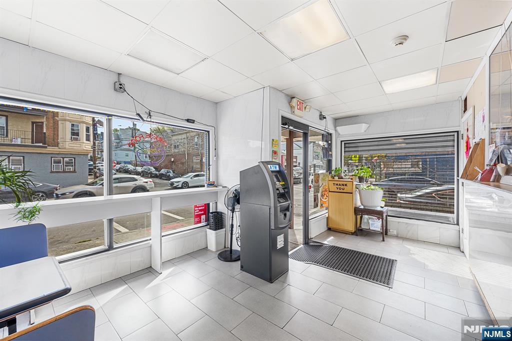 465 Union Avenue - Photo 3