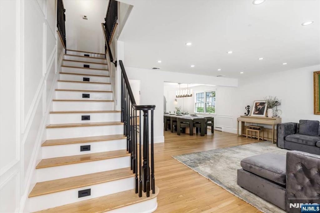 42 Nugent Drive - Photo 2