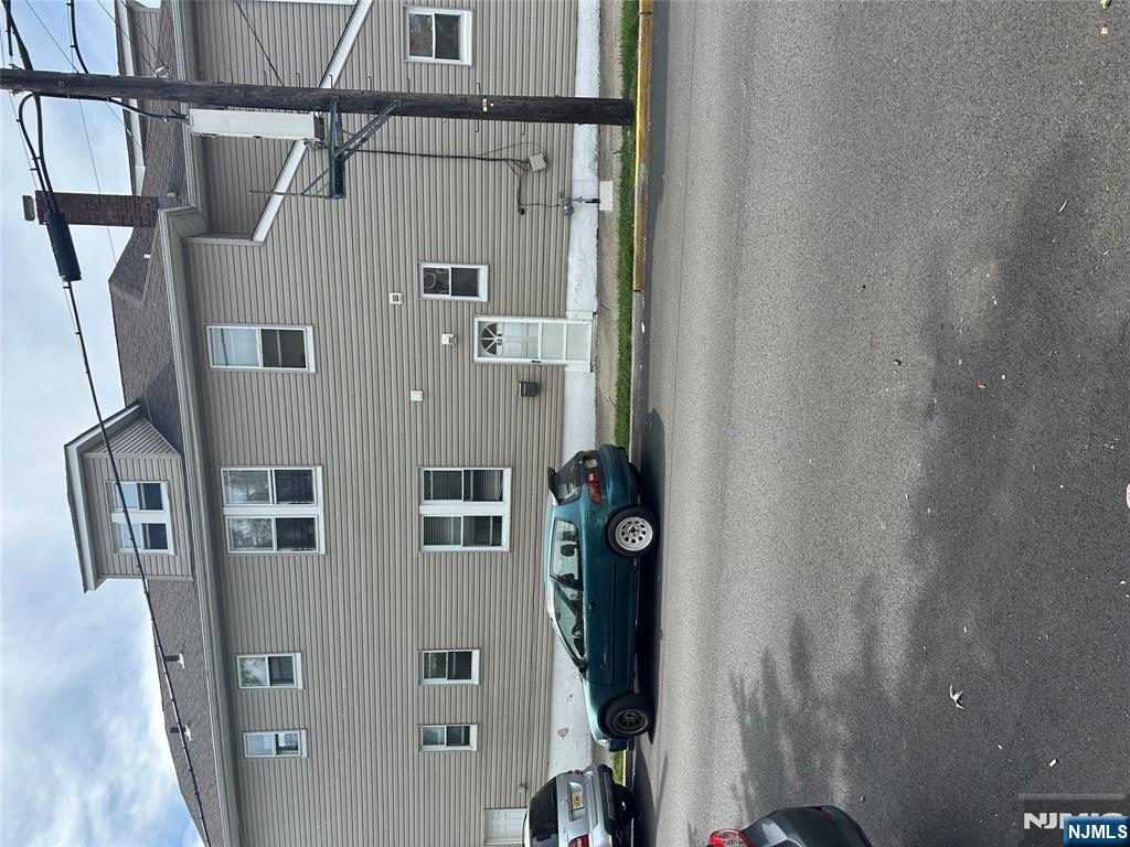 11 Carlton Street, East Orange, NJ, 07017