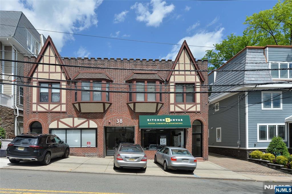 313 Cross St, Harrison Town, NJ, 07029