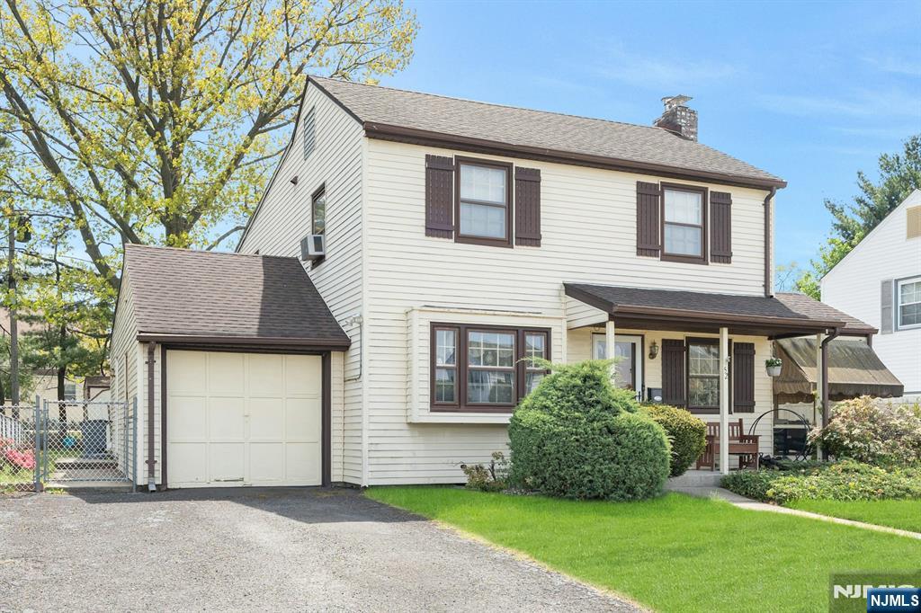 52 Elmwood Drive - Photo 3