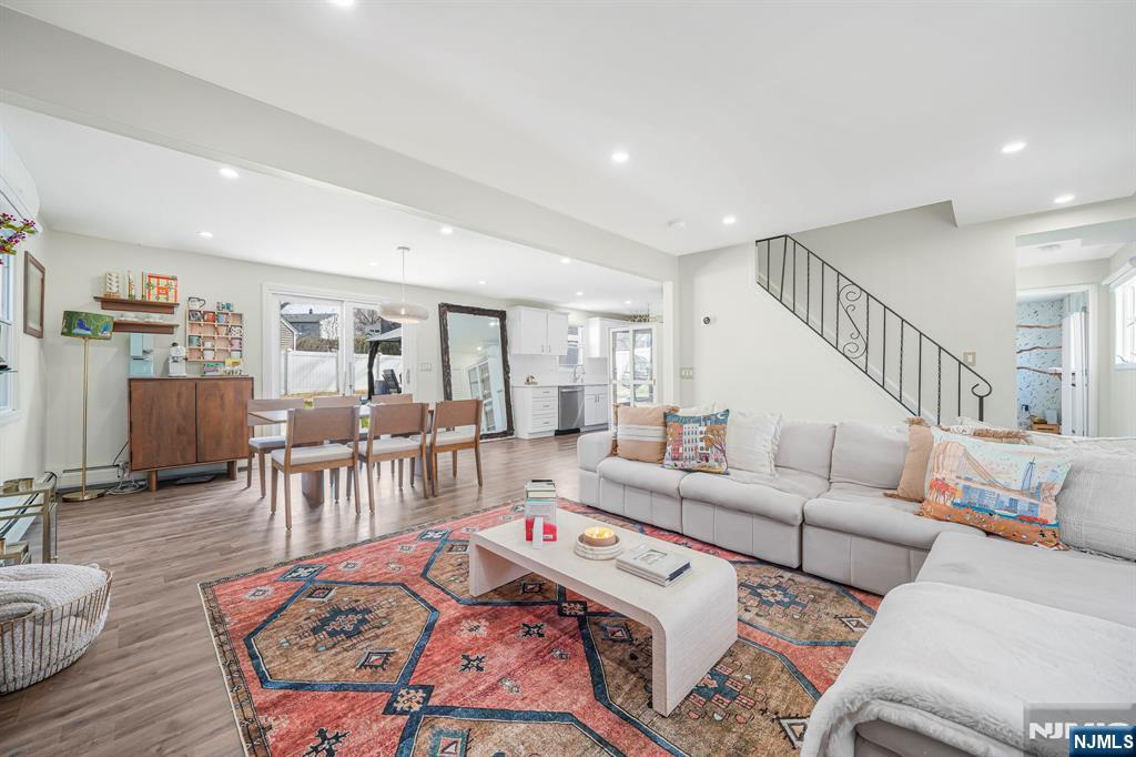 33 Cathy Avenue - Photo 4