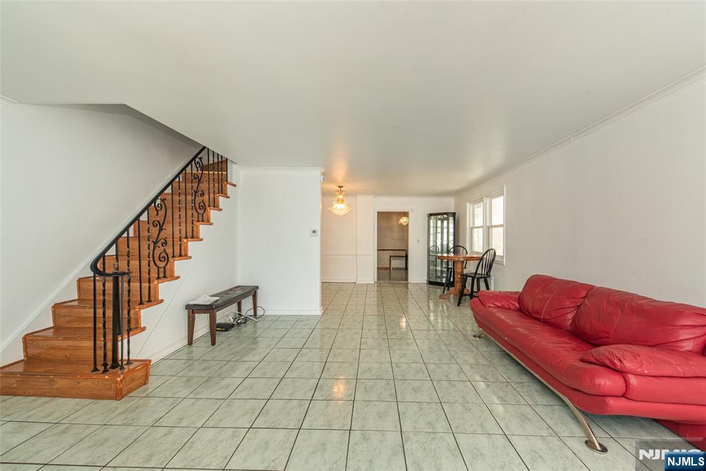 136 56th Street - Photo 3