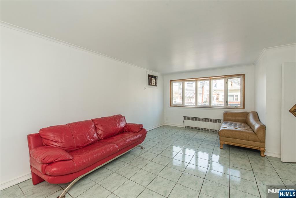 136 56th Street - Photo 4