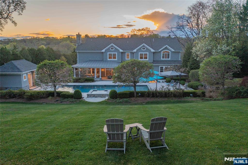 236 E Saddle River Road - Photo 5