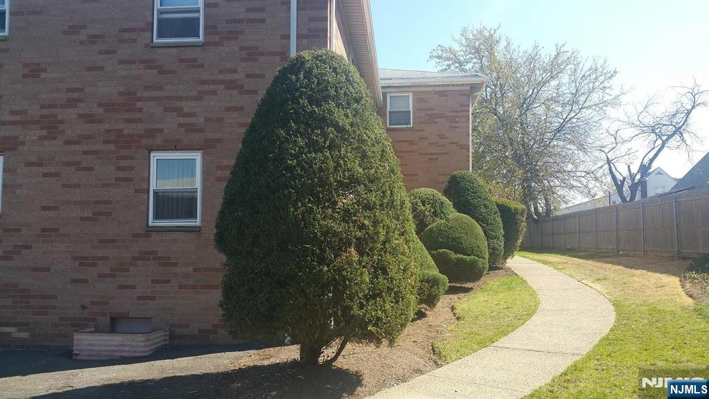 2-10 Virginia UNIT 210A, Fair Lawn, NJ, 07410