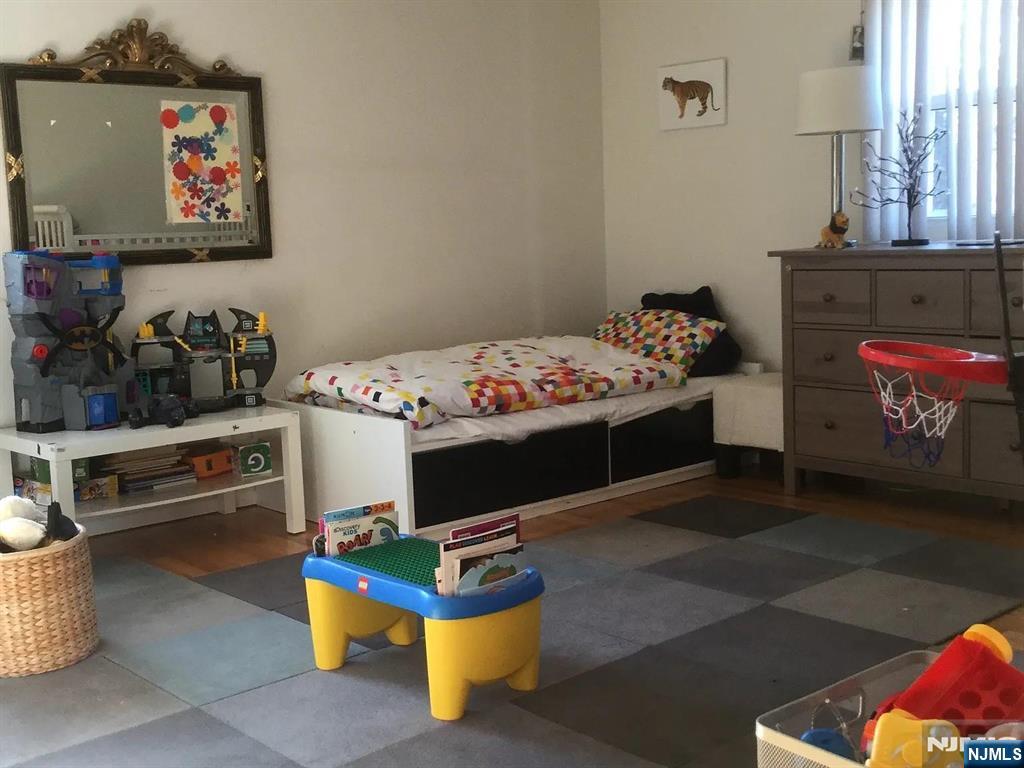 2-10 Virginia UNIT 210A, Fair Lawn, NJ, 07410