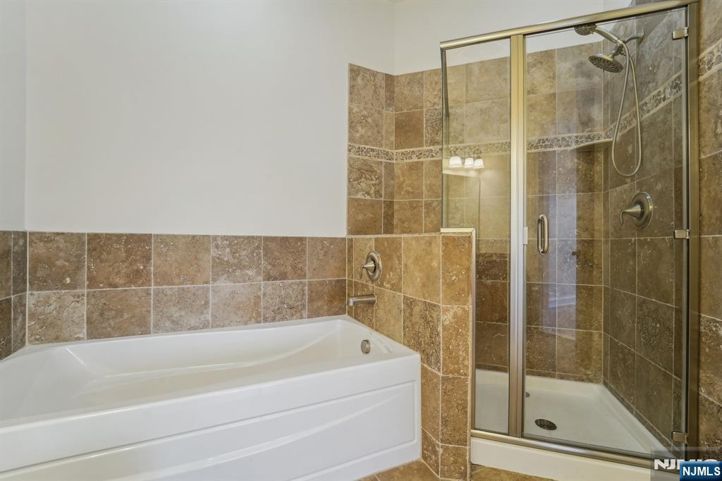 1212 The UNIT 1212, Tenafly, NJ, 07670