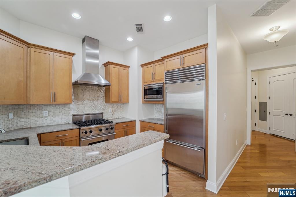 1212 The UNIT 1212, Tenafly, NJ, 07670