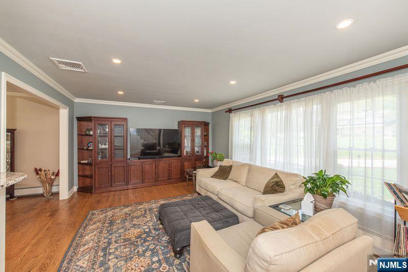 19 Bedford Road - Photo 5