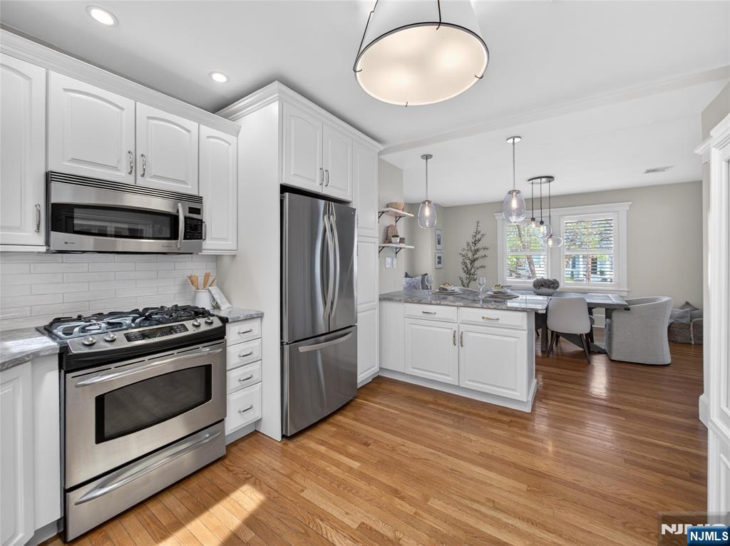 107 Maple Street - Photo 4