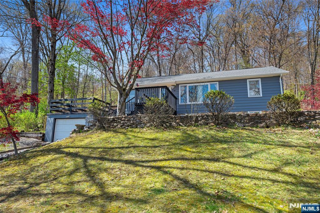 167 Mount Hope Avenue - Photo 1