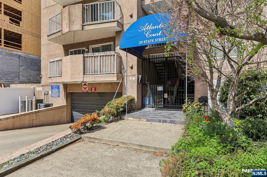 105 State Street 1H - Photo 2