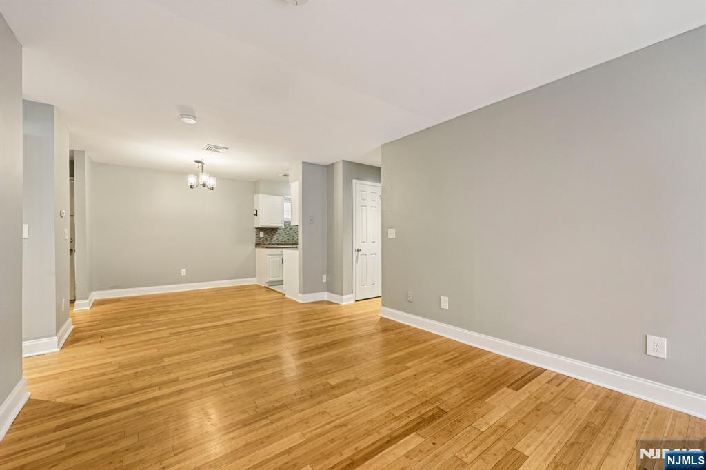 105 State Street 1H - Photo 4