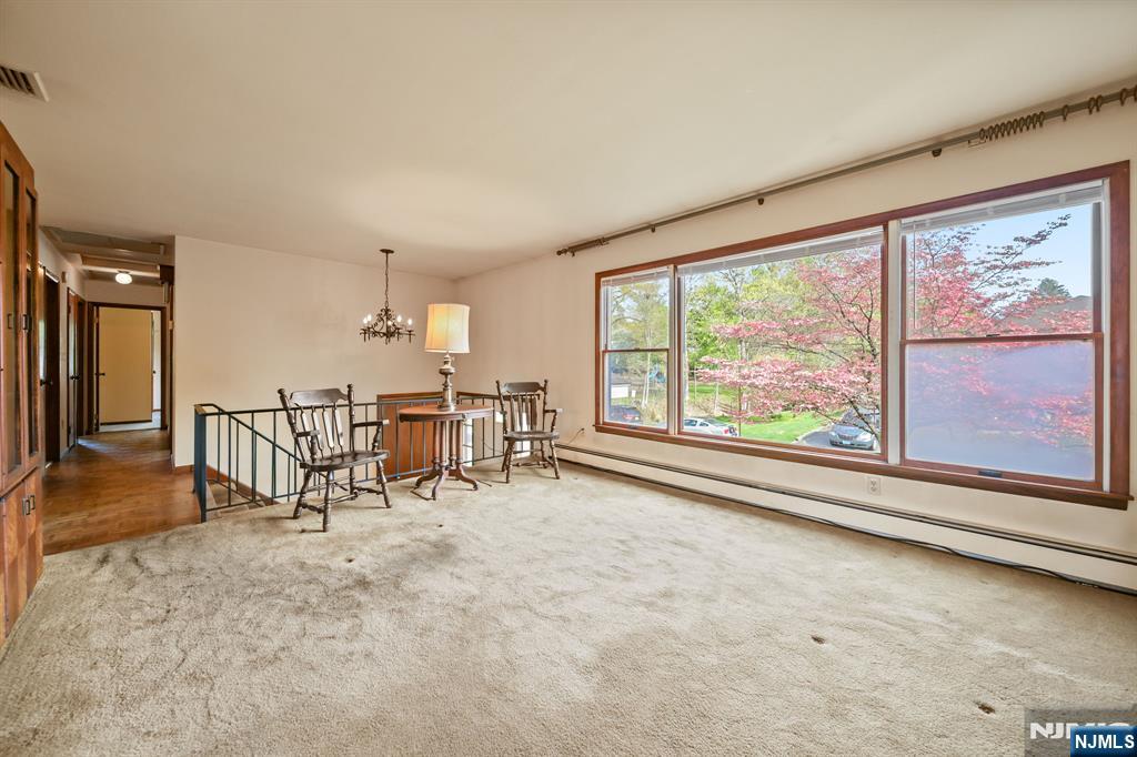 410 White Avenue - Photo 5