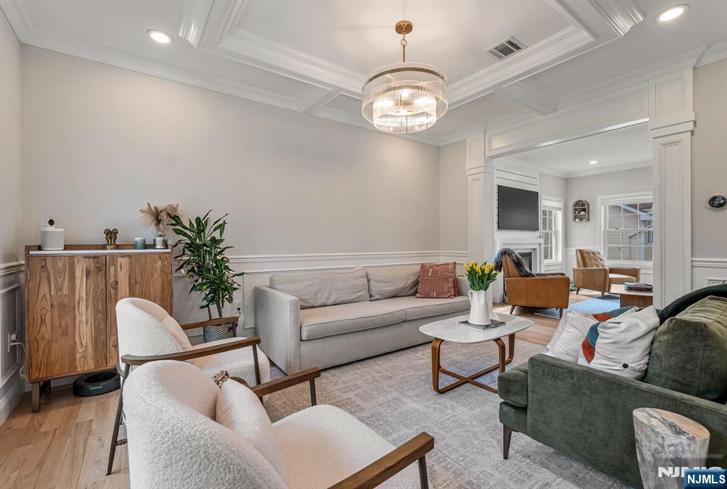 765 Sixth Avenue - Photo 4