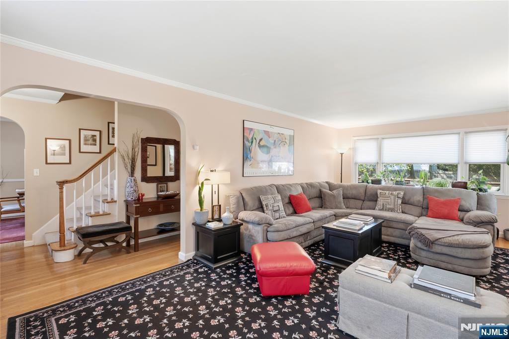 12 Louise Lane - Photo 3