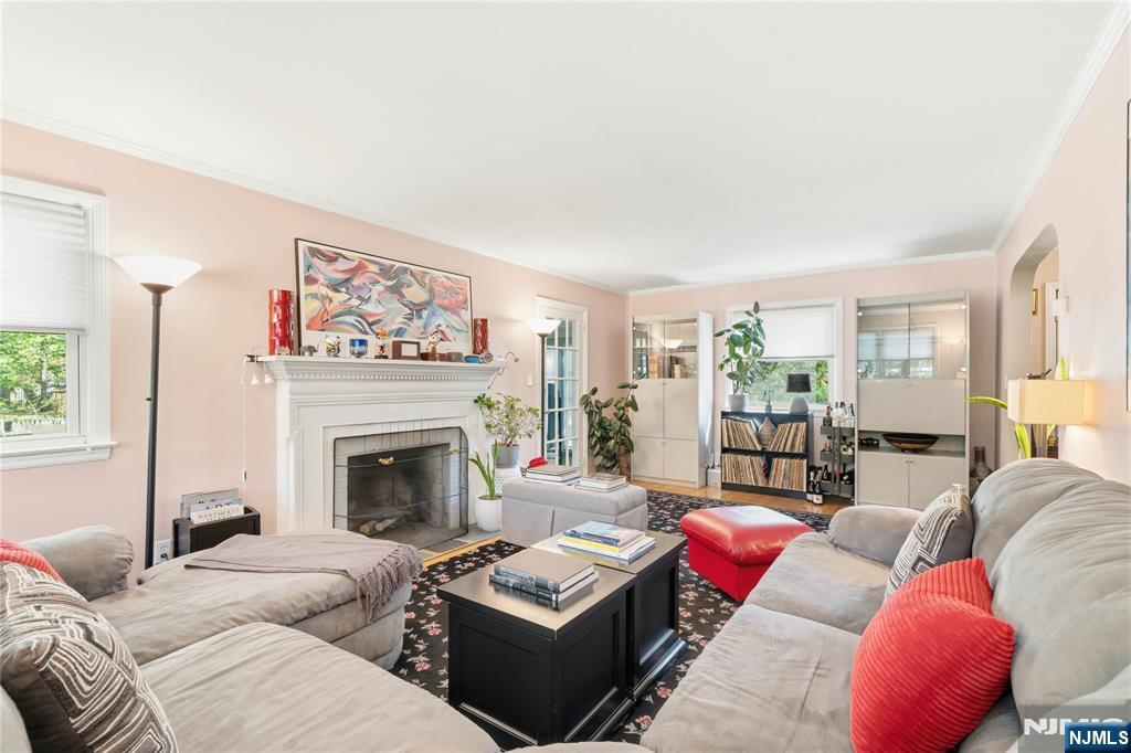 12 Louise Lane - Photo 4