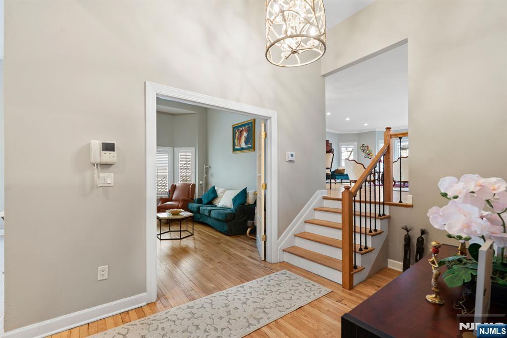 88B Myrtle Avenue — photo 9