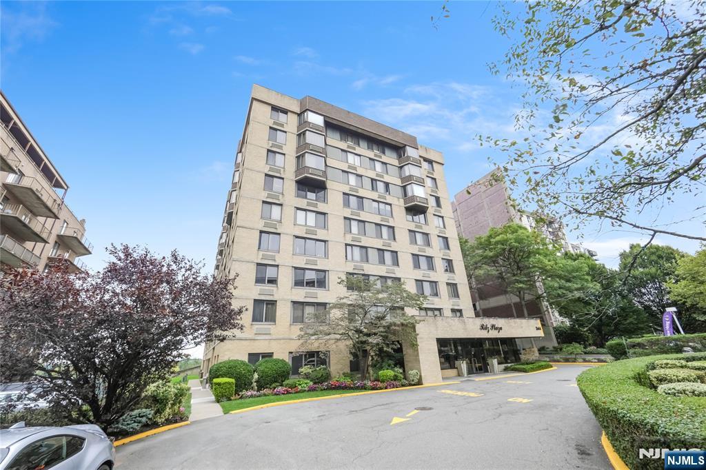 344 Prospect 9G - Photo 3