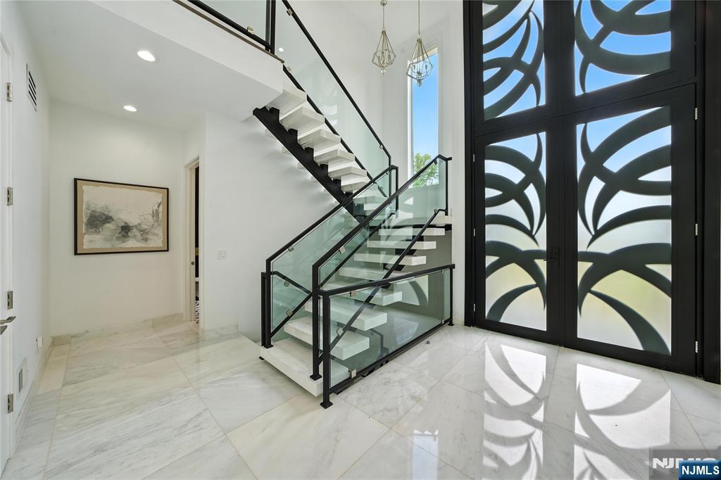 44 Floral Terrace - Photo 4